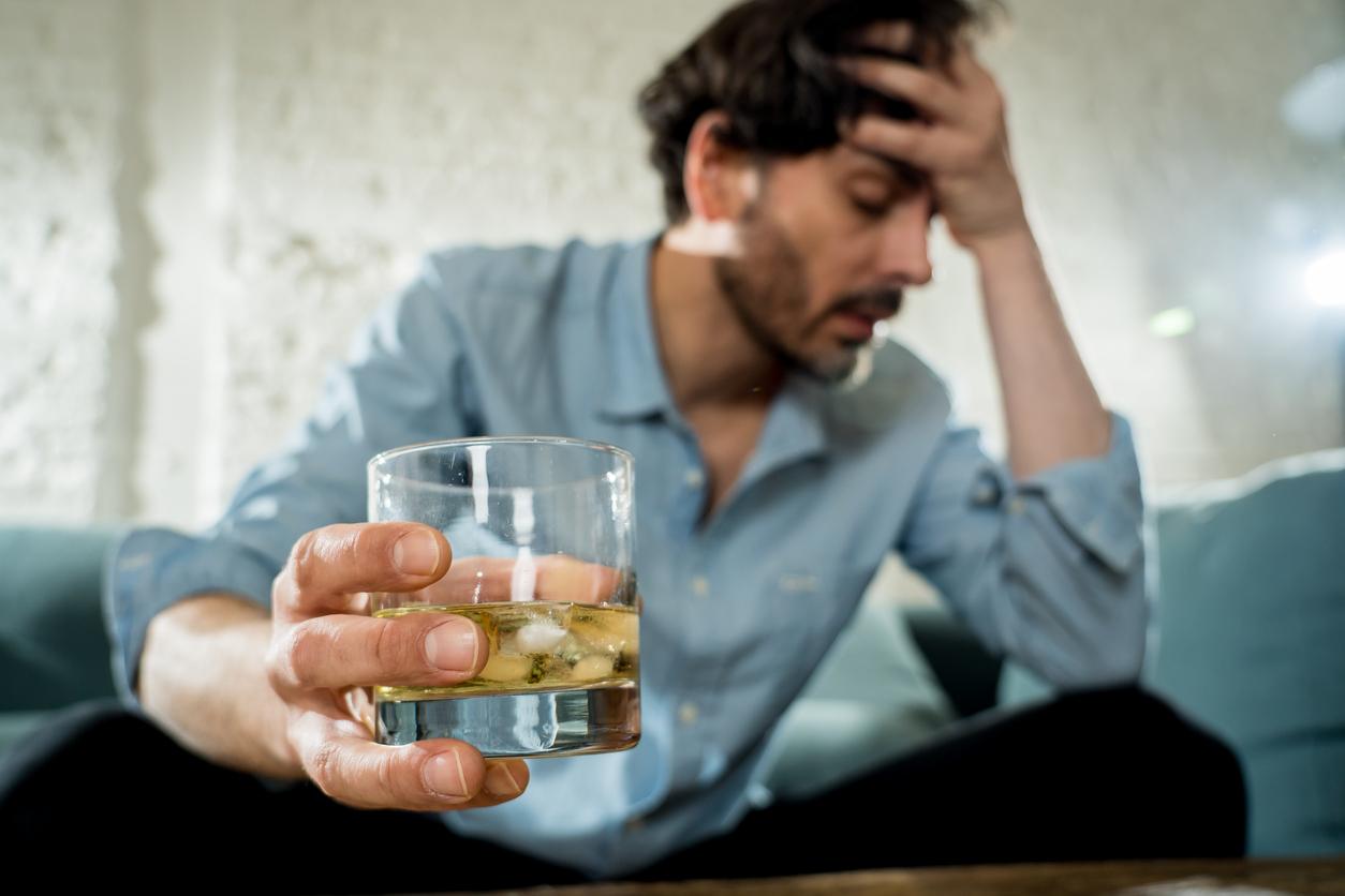 Alcohol: regular consumption promotes chronic pain