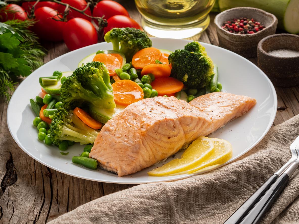 Fish combined with a vegetarian diet: the ideal menu for seniors