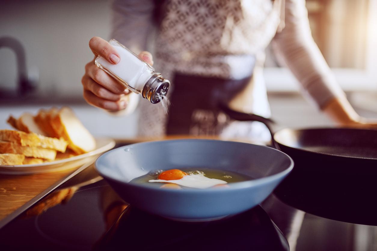 Too much salt in dishes increases the risk of stomach cancer by 41%