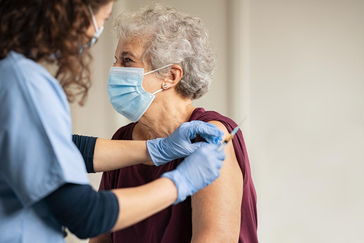 Why is the flu vaccine less effective this year?