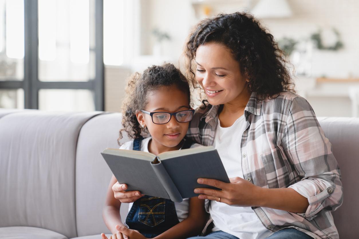 Lire à vos enfants de 1 et 2 ans enrichit rapidement leur vocabulaire