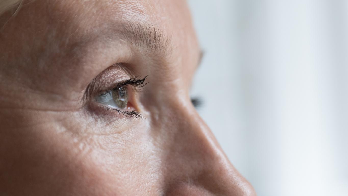 Les clignements des yeux aident à maintenir l’acuité visuelle