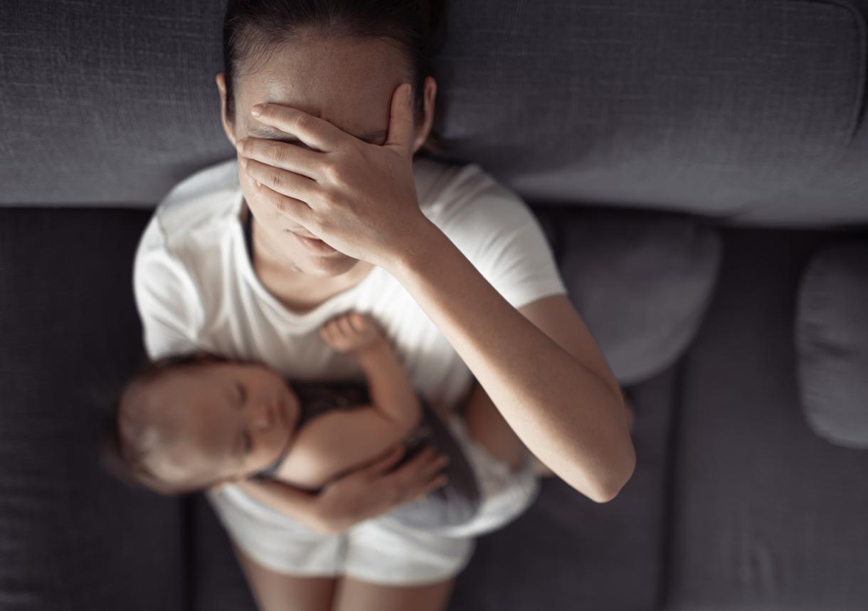 Dépression du post-partum : la thérapie contre l’insomnie pendant la grossesse réduirait les symptômes