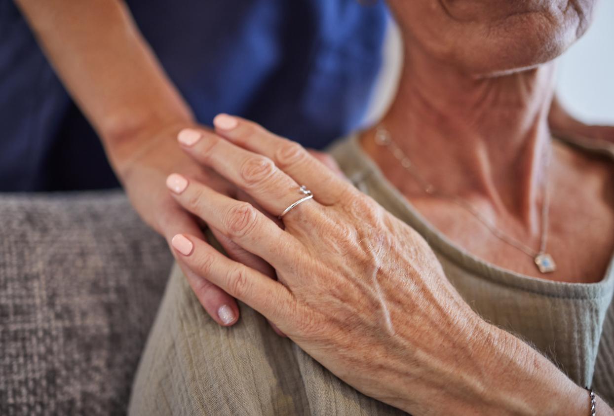 Les aidants voient progressivement leur bien-être décliner