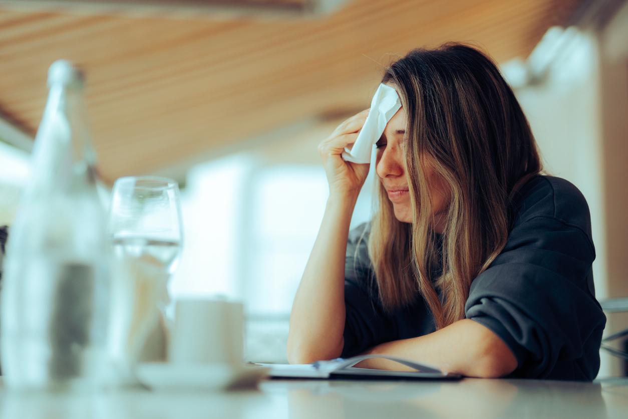 Périménopause : des jeunes femmes présentent déjà des symptômes et souffrent en silence