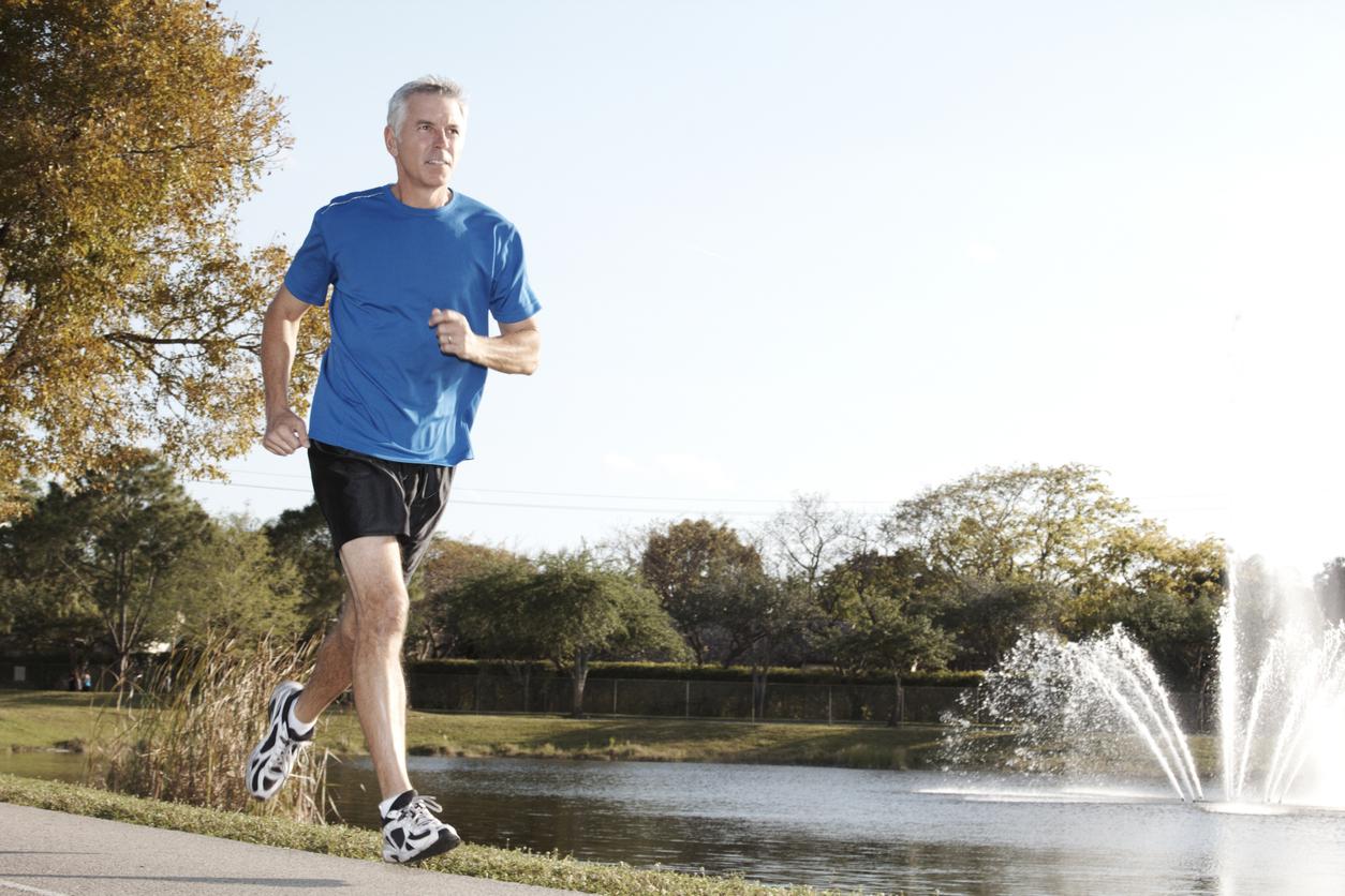 Prostate cancer: physical exercise improves sexual function