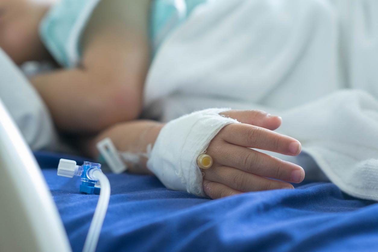 Meningitis: an atypical symptom cost a young child life