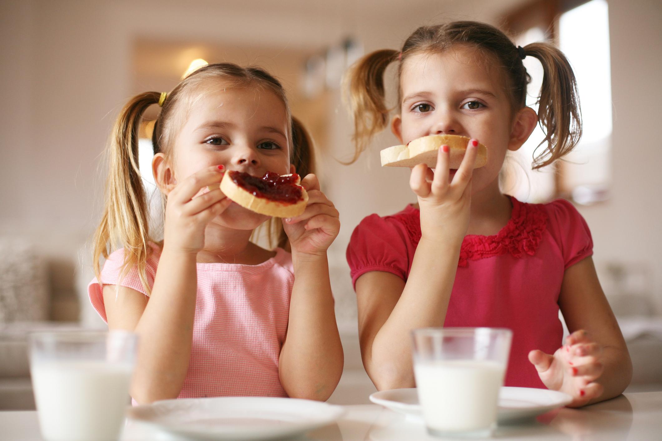 Breakfast: Children who skip this meal are less happy in life