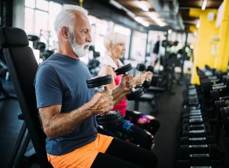 Insomnie chez les seniors : le sport serait le meilleur remède