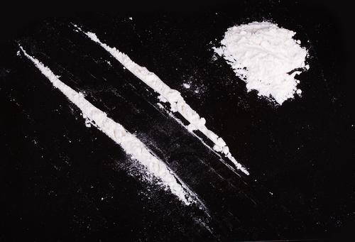 Sniffer de la cocaïne augmente le risque d'AVC de 700 % dans les 24h