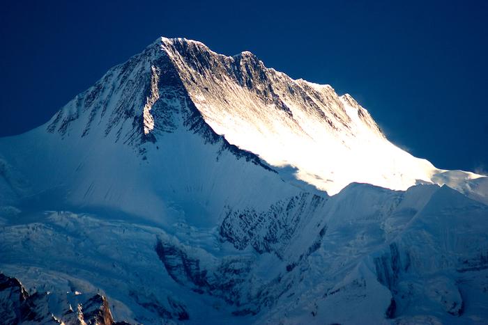  Alpes et Himalaya, un médecin sauveteur en montagne témoigne...