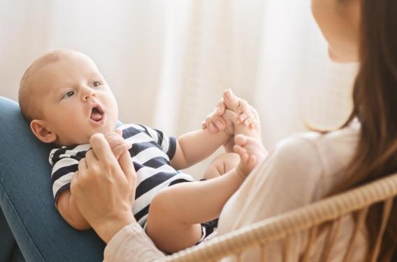 Les premiers mots des bébés sont directement liés à leur rythme cardiaque