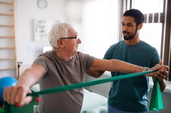 Démence : la perte musculaire, un facteur de risque ? 