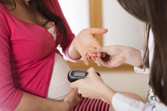 Diabète gestationnel : le test de glycémie simplifié s’avère être peu fiable