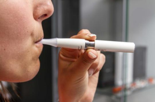 Electronic cigarettes: minors buy them on the internet