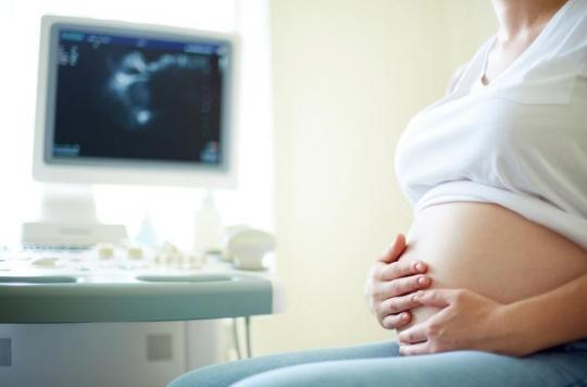 Pre-eclampsia: aspirin reduces premature deliveries