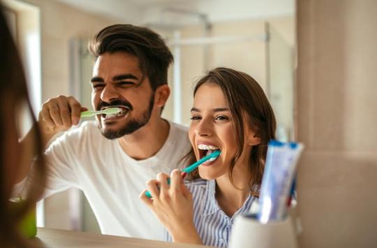 To protect your heart, brush your teeth well! 