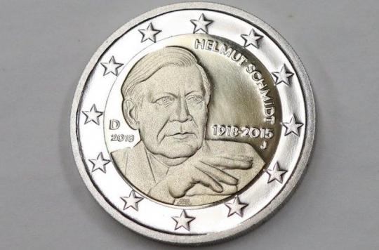 Coin: Helmut Schmidt deprived of his cigarette