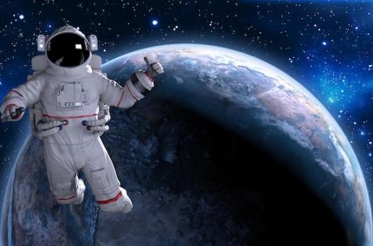 Space travel completely strains your back muscles