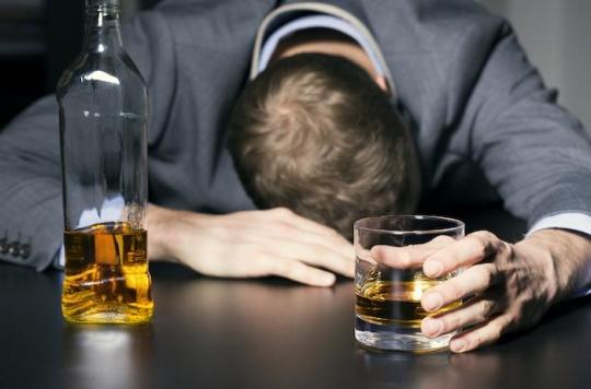 Alcohol at work: managers and young people are the most affected