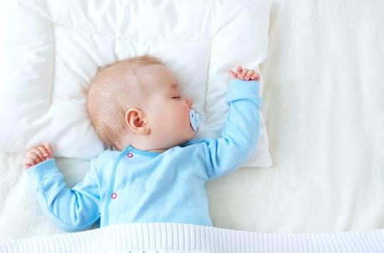 Be careful, anti-flat head pillows can suffocate your baby