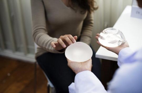 Cancer: the safety of breast implants reassessed following several cases of lymphoma