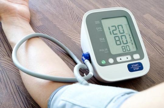 High blood pressure: major benefit of a home support program