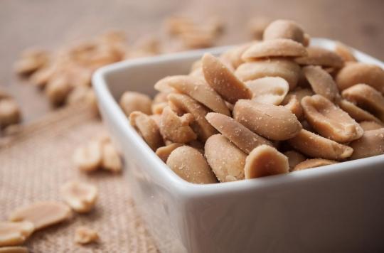 Why do peanuts cause allergies?