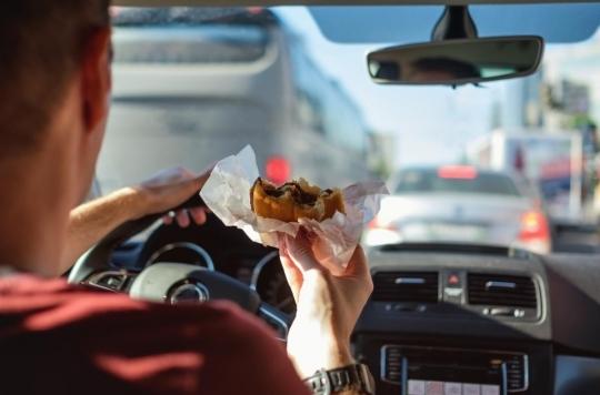 Going on vacation: eating too much before driving increases the risk of an accident