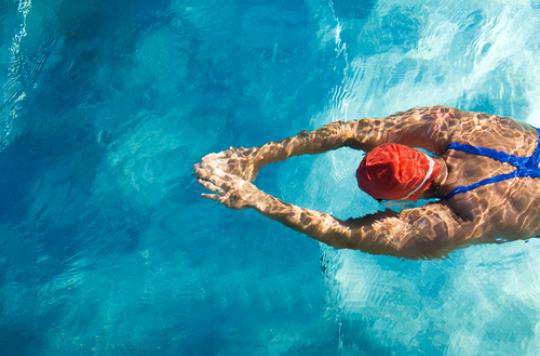 Peeing in the pool causes toxic molecules to form