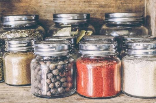 Spices: beware of contaminated jars during cooking