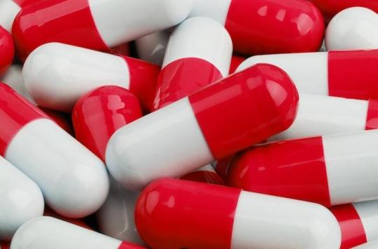 Common antibiotic clarithromycin increases risk of heart disease and coronary heart death