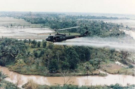 Dioxin: Vietnamese still victims of Agent Orange 