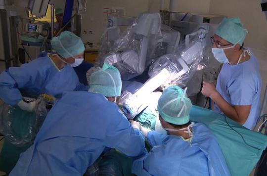 Vaginal kidney transplant: surgeons tell their world first